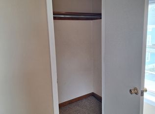 46 Freedom St APT 3, Fall River, MA 02724