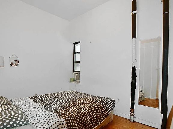 4th image of 192 Orchard St APT 7A