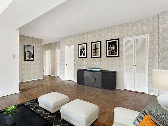 4th image of 112 E 81st St #12C