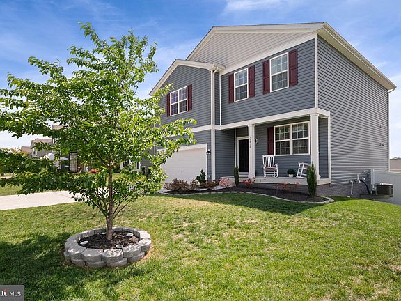 4th image of 35418 River Bend Dr