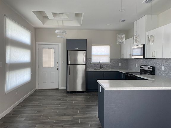 2nd image of 1709 Angelica Dr #2
