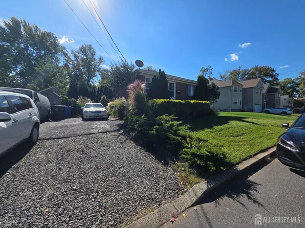 176 Kensington Ave, Colonia, NJ 07067