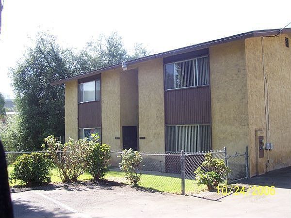 3808-3810 front view