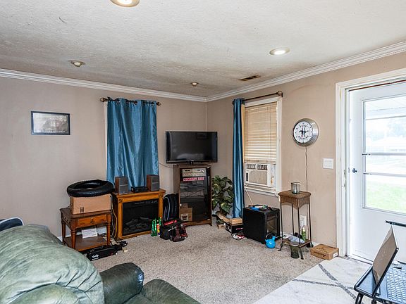 5th image of 28 Wilhelm St