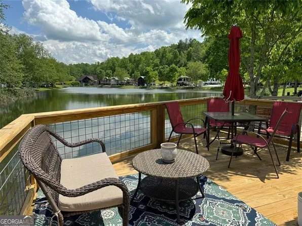 23 Mountain Meadows Cir, Morganton, GA 30560