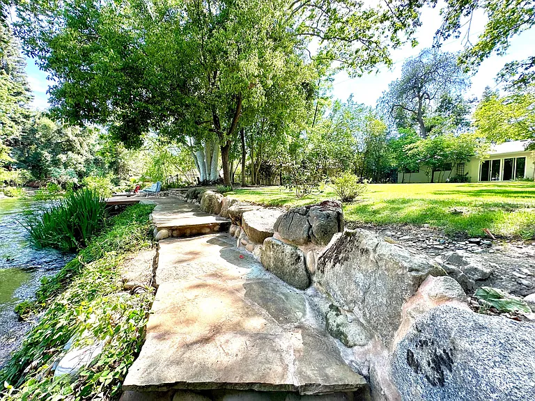 210 Wood Duck Dr — Photo 7