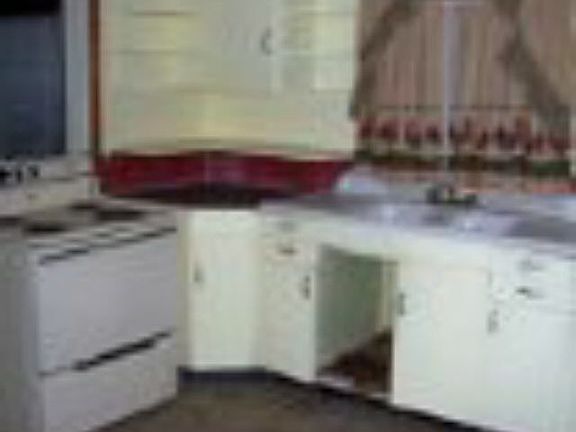 5th image of 990 Mooreland Dr