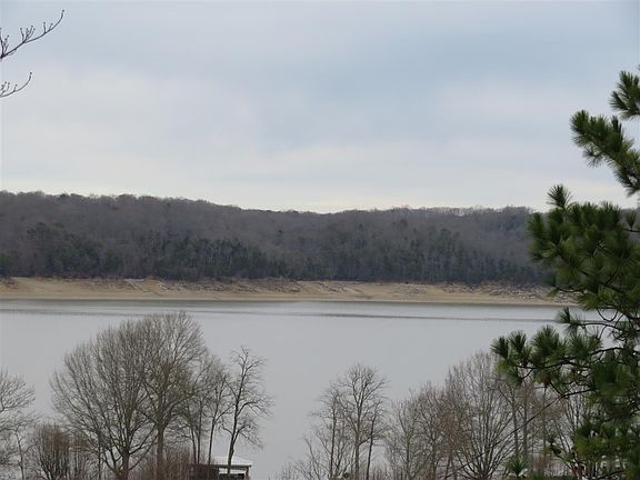 2nd image of 2112 White Oak Trl