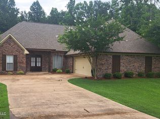 1130 Sanctuary Dr, Brandon, MS 39042