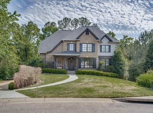 1071 Highland Park Pl, Birmingham, AL 35242