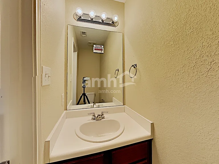 455 Dolly Dr — Photo 13