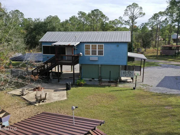 5002 Foy St, Bay Saint Louis, MS 39520