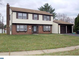 120 Toledo Ln, Willingboro, NJ 08046