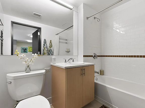 5th image of 15350 89th Ave APT 631