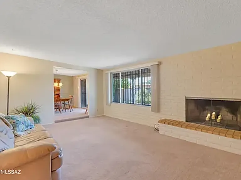 9060 E Bluefield St — Photo 10