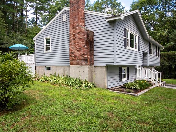 5th image of 3 Evergreen Cir