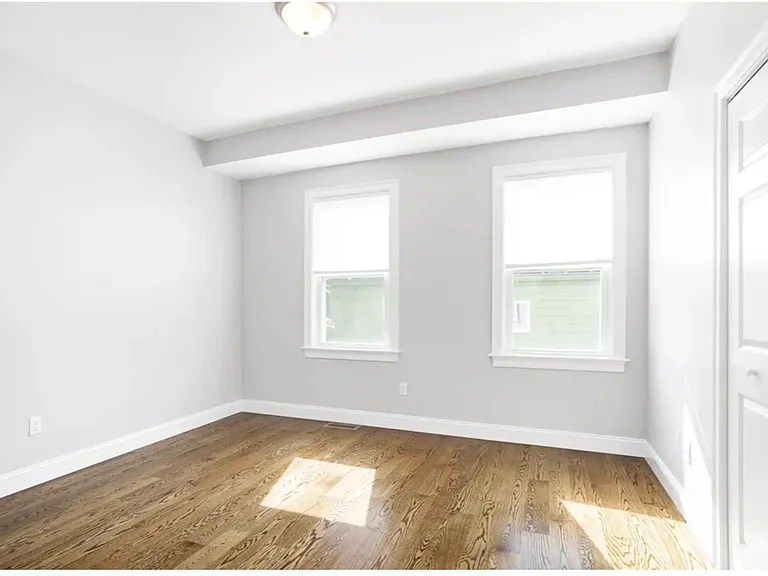 7 Carolina Ave #1 — Photo 3
