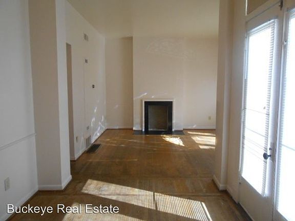 2nd image of 1445 Neil Ave APT 4