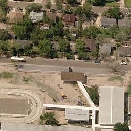 1st image of 400 W 6th St