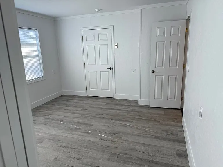 185 Moss Ln — Photo 7