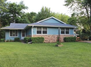 1007 Maple Tree Ln, Mahomet, IL 61853