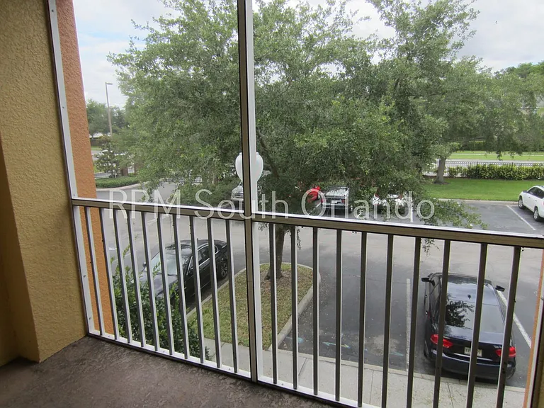 8660 Buccilli Dr #201 — Photo 15