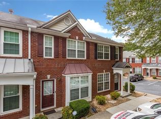 312 Paden Cove Trl, Lawrenceville, GA 30044