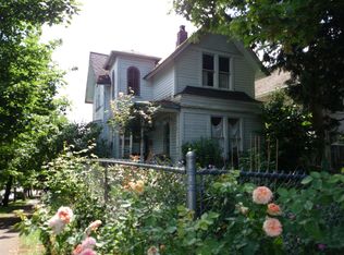 828 21st Ave, Seattle, WA 98122