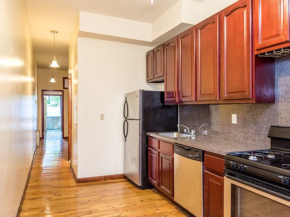 3rd image of 763 Saint Johns Pl #3A