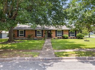 10317 Crittendon Dr, Dallas, TX 75229