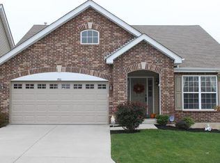 1910 Scenic Meadow Ct, Saint Peters, MO 63376