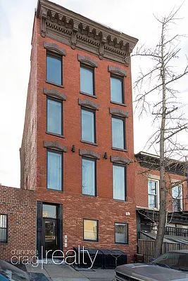 Rented by D'Andrea Craig Realty | media 11