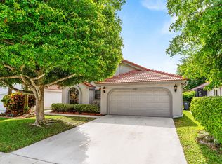 12401 Boneventure Dr, Boynton Beach, FL 33437
