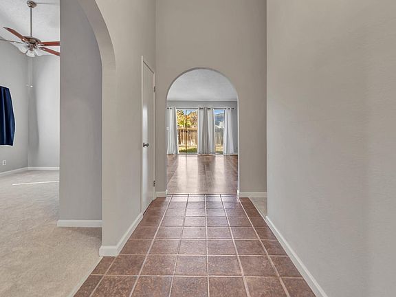 4th image of 2889 Cypress Cir