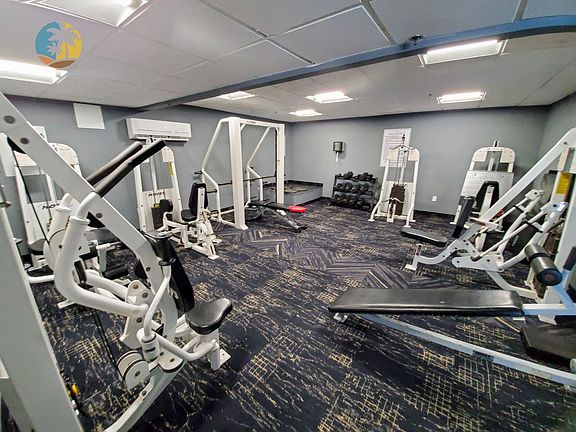 3rd image of 5225 Collins Ave #Id1246515p