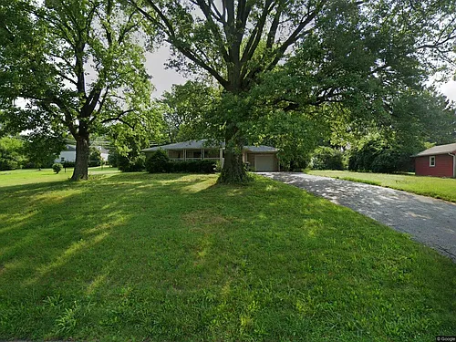 2206 N Fritz Dr Photo 1