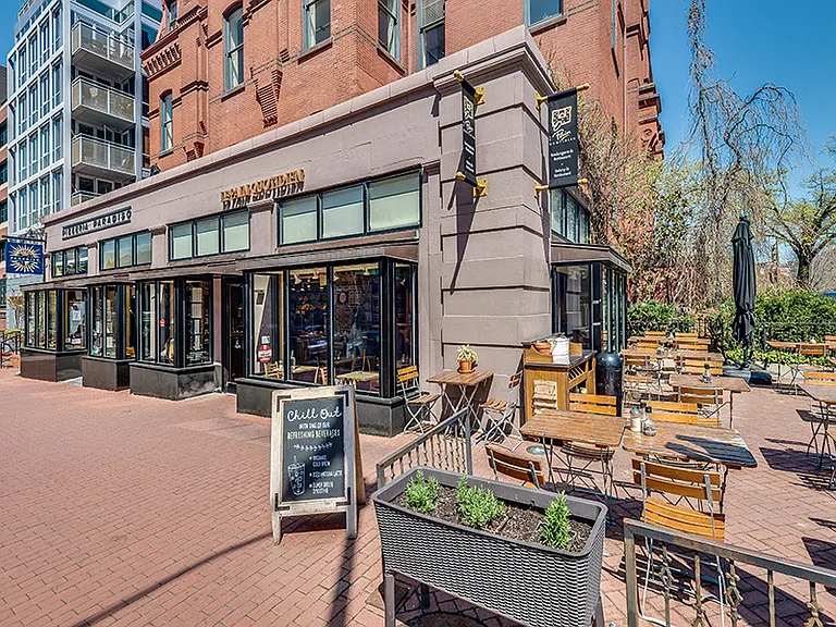 Nearby shopping and dining in Dupont Circle