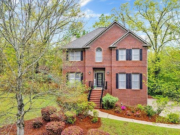 3rd image of 1417 Oak Park Cir