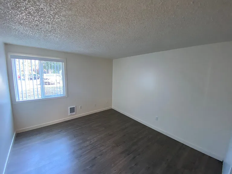 441 Senate St NW — Photo 23