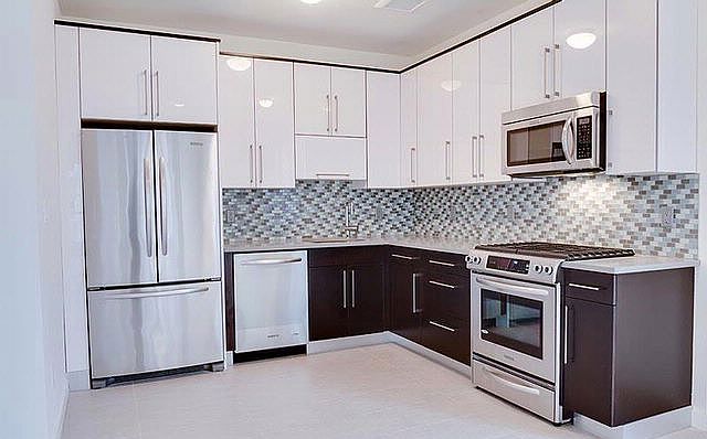 2nd image of 37 W End Ave APT 5B