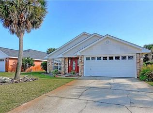 40 Green Island Way, Miramar Beach, FL 32550