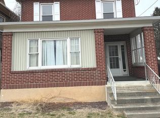 411 & 413 W 4th St, Lewistown, PA 17044