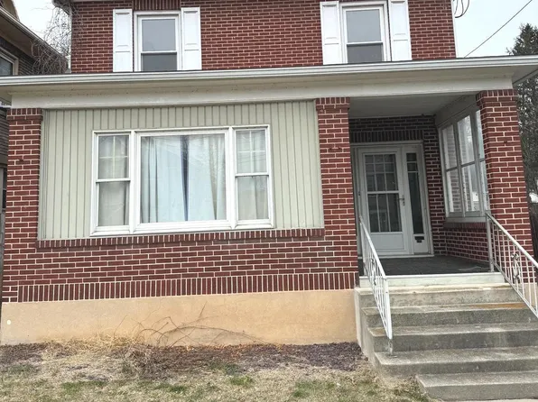 411 & 413 W 4th St, Lewistown, PA 17044