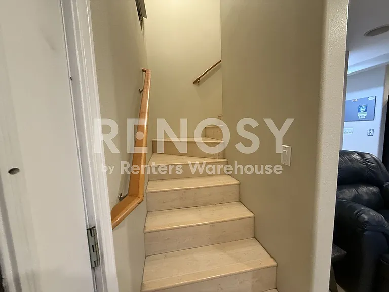 6514 Phinney Ave N #C — Photo 13