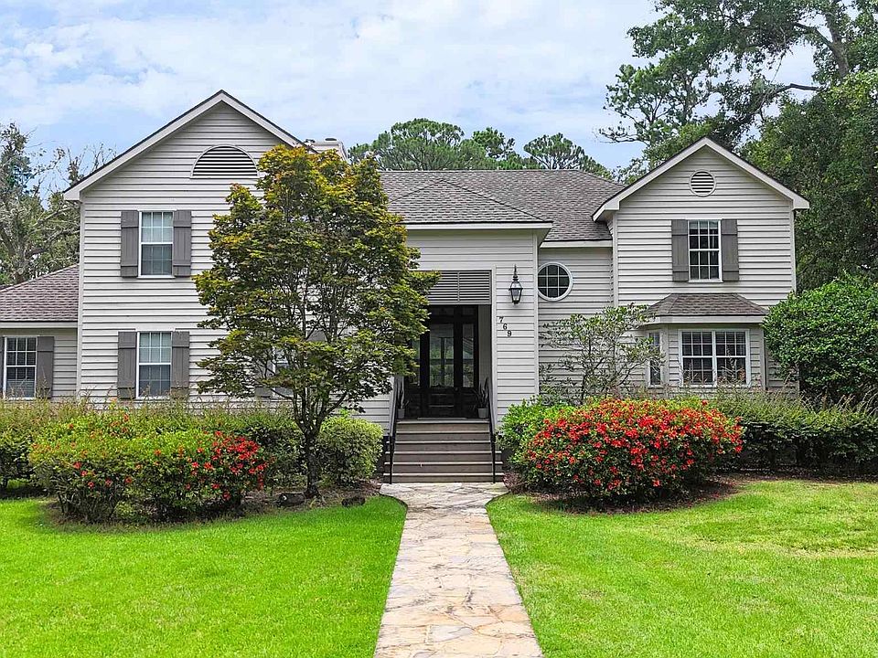 1st image of 769 Bear Creek Ct