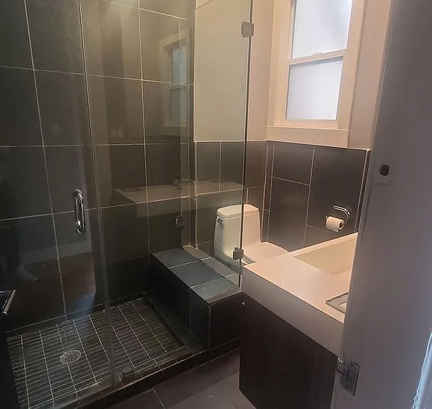 670 Stanyan St #1 — Photo 12