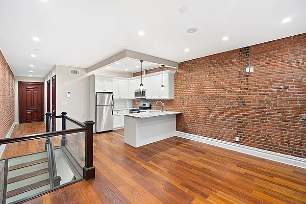 Rented by Corcoran | media 13