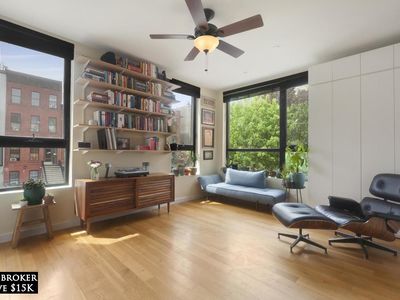 557 Lafayette Ave APT 2A, Brooklyn, NY, 11205
