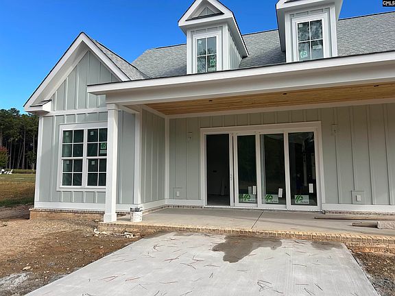 3rd image of 172 Stewart Landing Dr