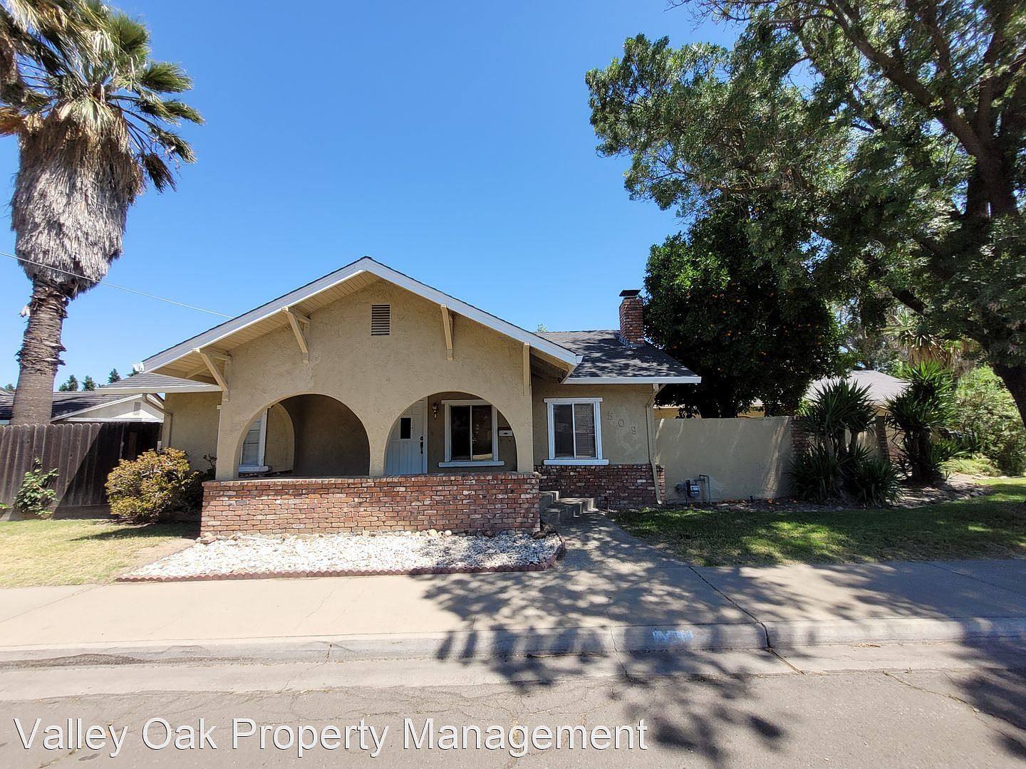 509 Woodrow Ave, Modesto, CA 95350 | Zillow